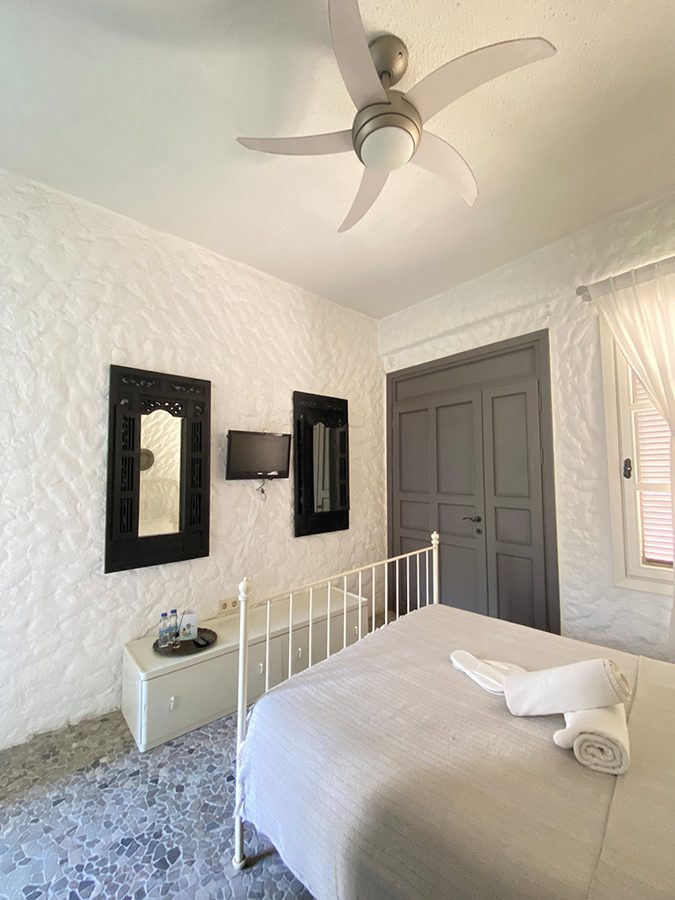 Alâ Otel Galeri